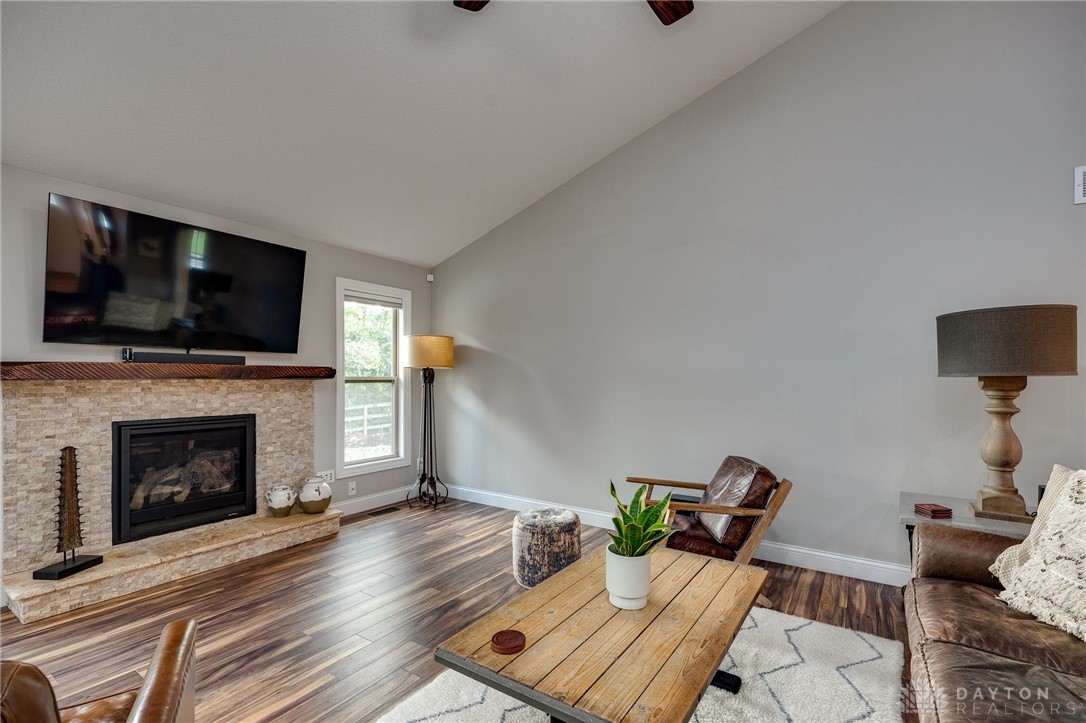 9262 Maxwells Crossing