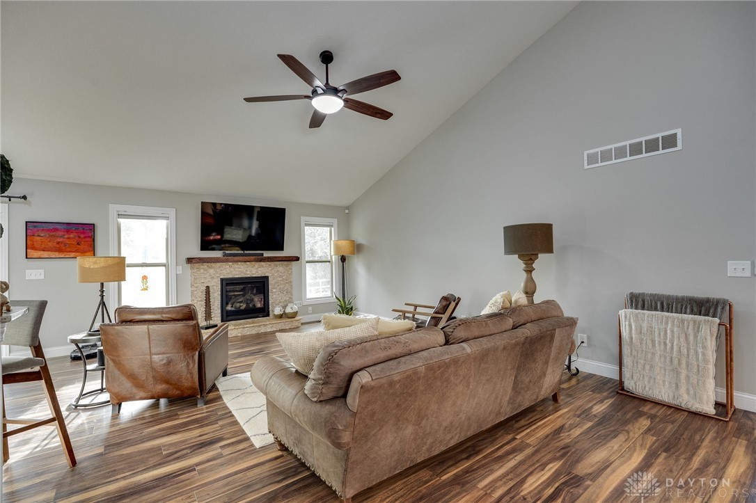 9262 Maxwells Crossing