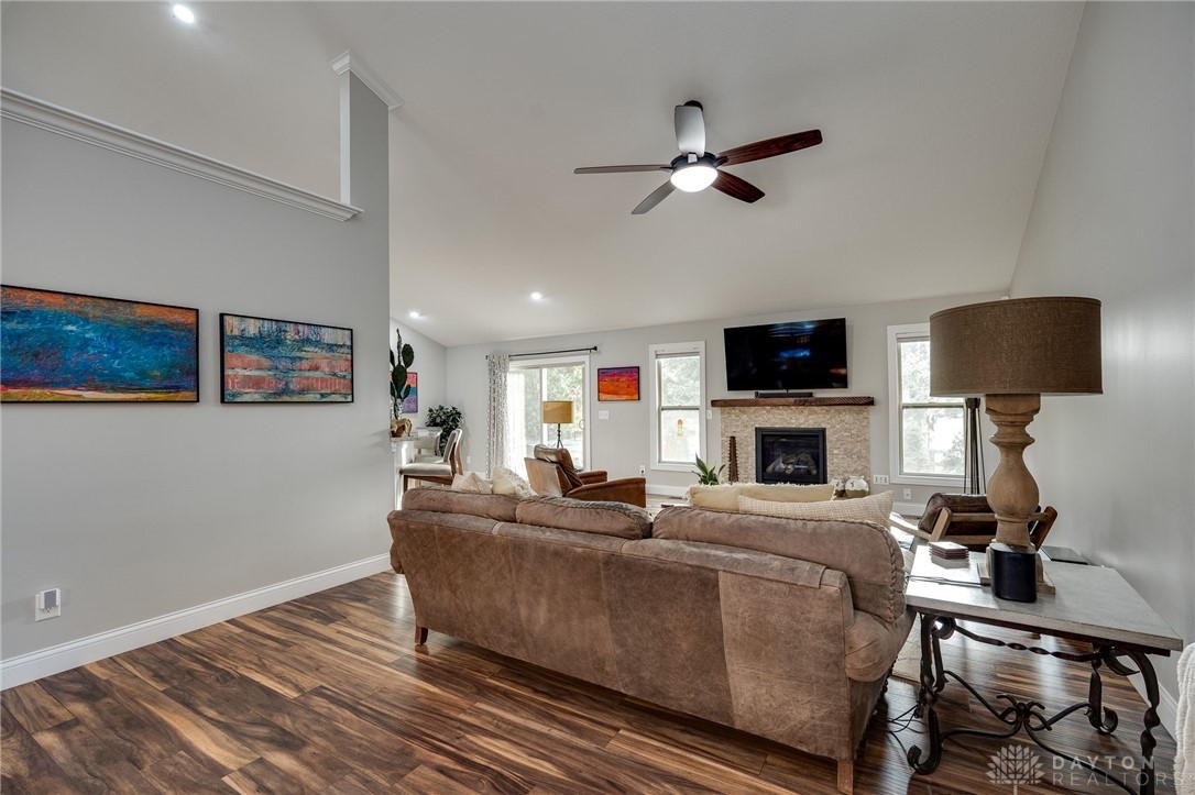 9262 Maxwells Crossing