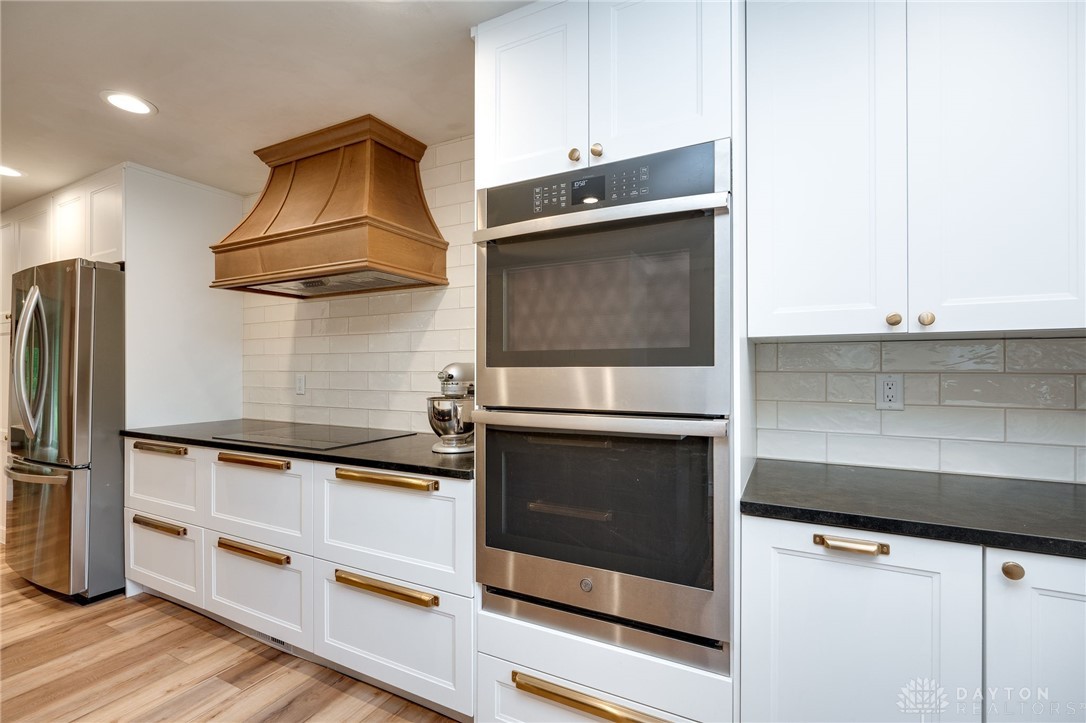 5580 Winshire Terrace