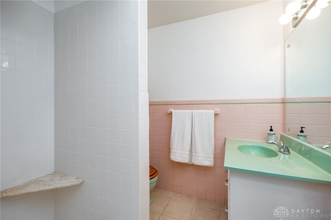 5580 Winshire Terrace