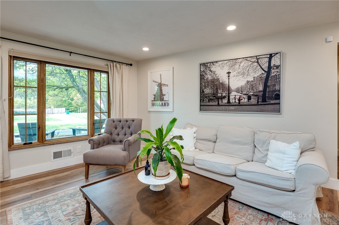 5580 Winshire Terrace