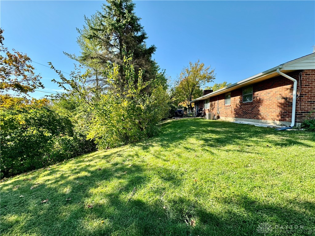 1206 Sherwood Forest Drive