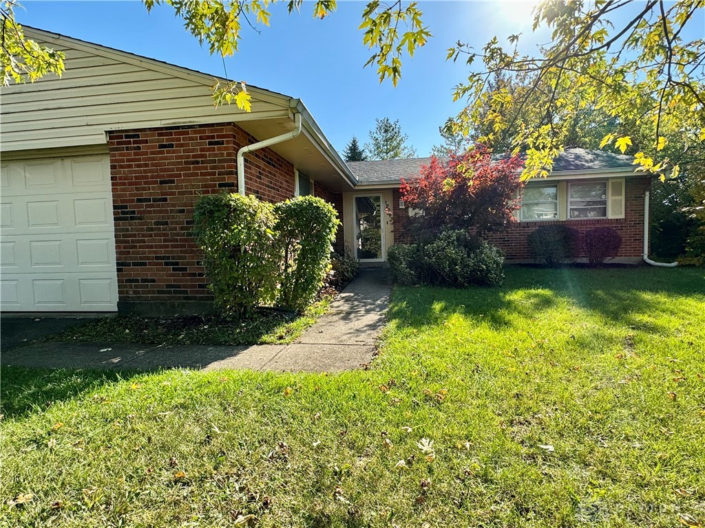 1206 Sherwood Forest Drive