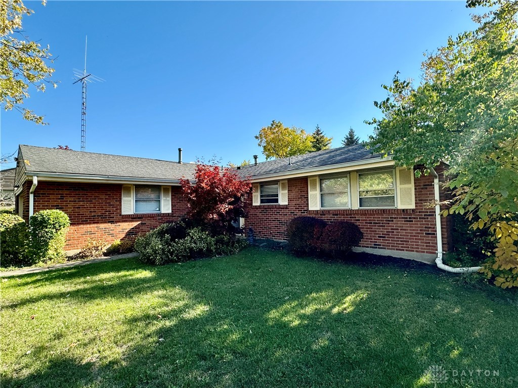 1206 Sherwood Forest Drive