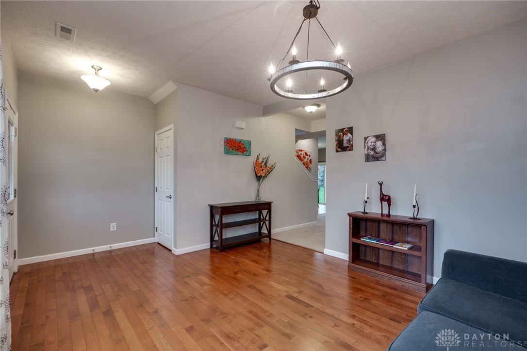 9944 Scotch Pine Drive