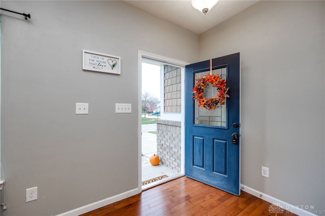 9944 Scotch Pine Drive