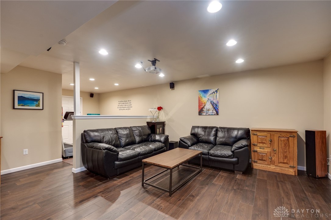 9944 Scotch Pine Drive