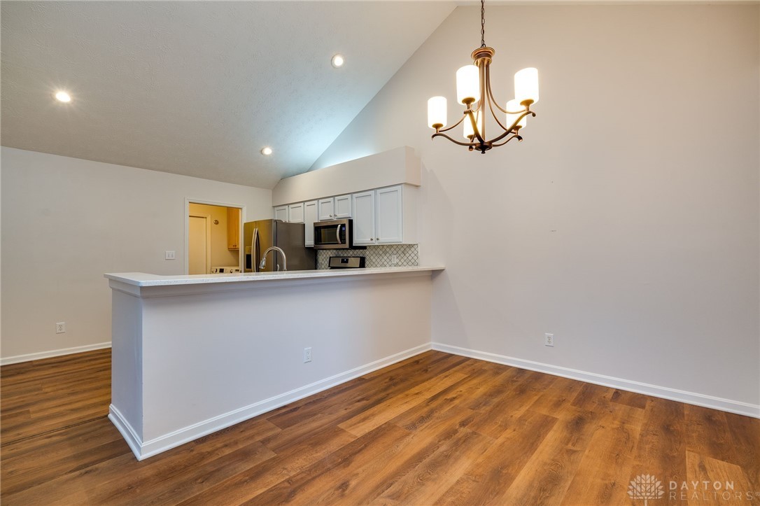 32 Villa Pointe Drive