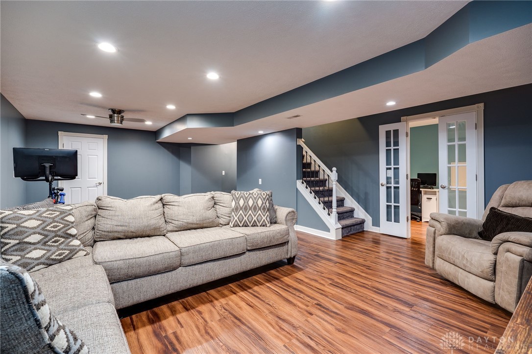 170 Clearsprings Drive