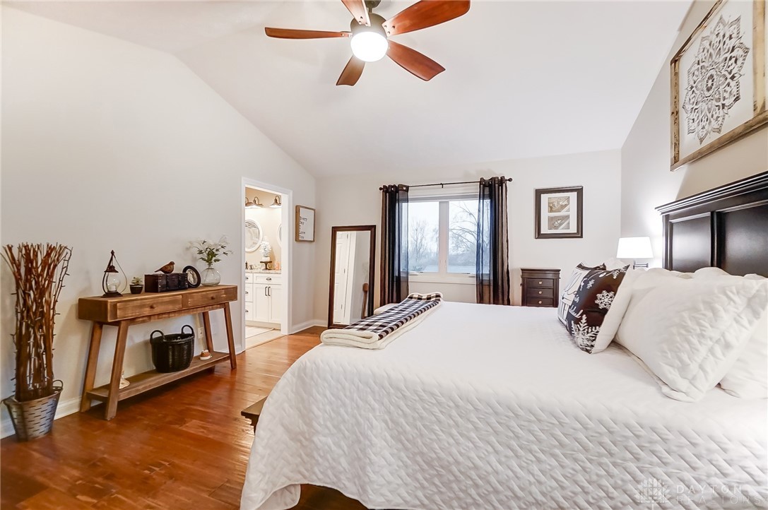 203 Meadowview Court