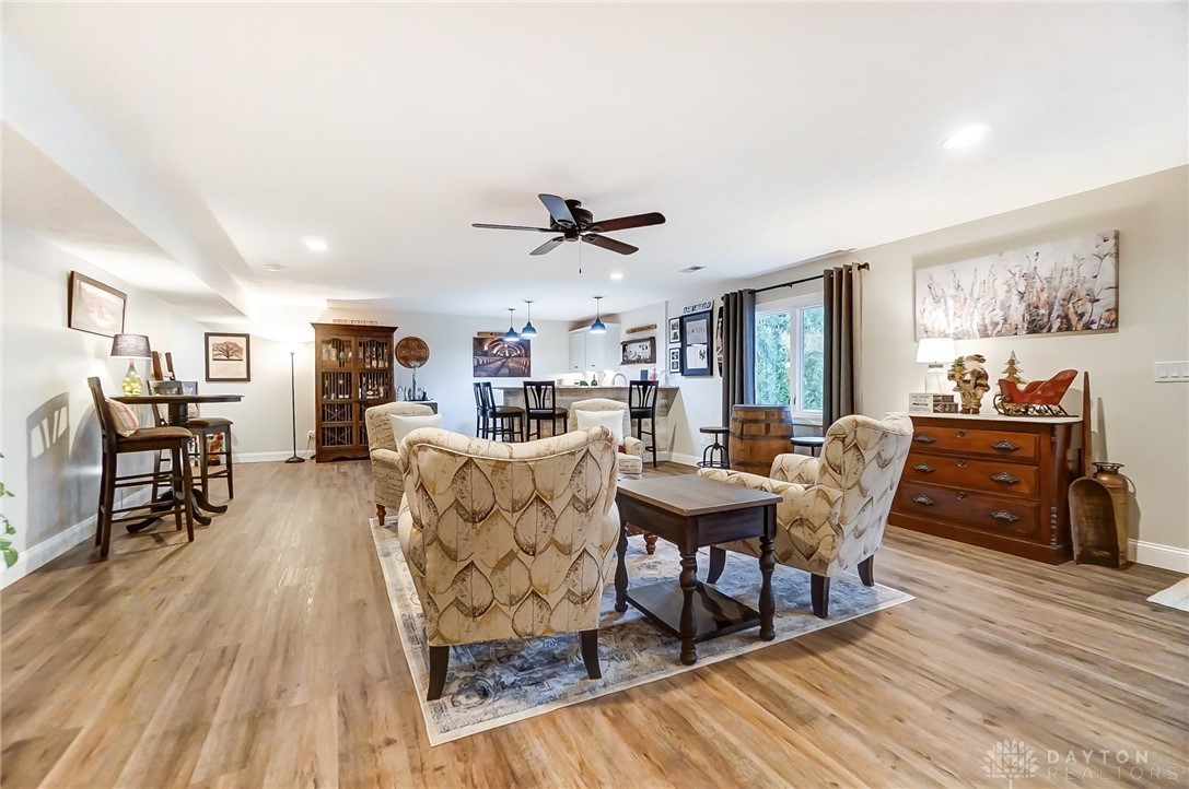 203 Meadowview Court