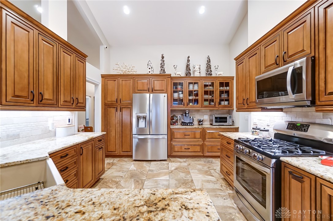 203 Meadowview Court