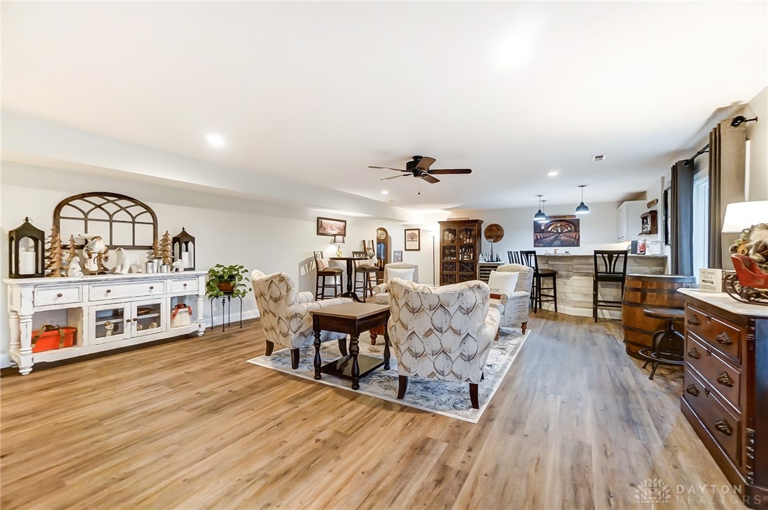 203 Meadowview Court