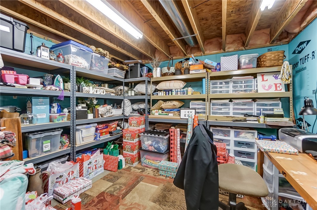 203 Meadowview Court