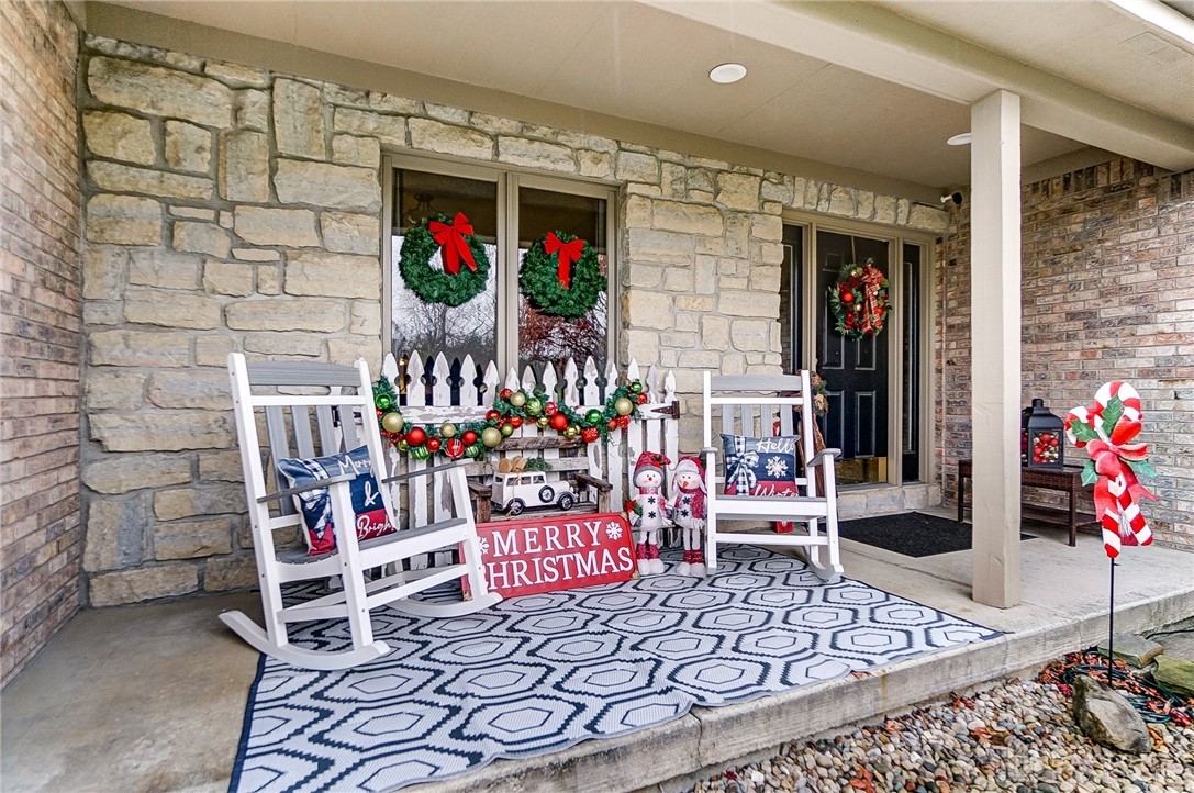 203 Meadowview Court