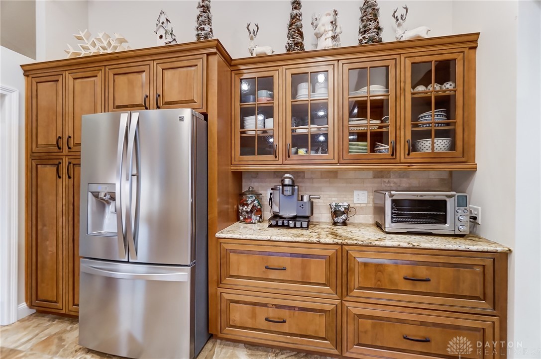 203 Meadowview Court