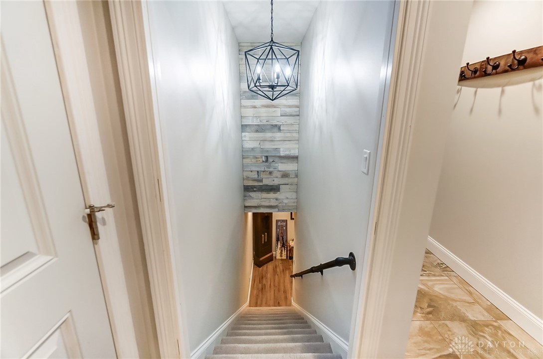 203 Meadowview Court