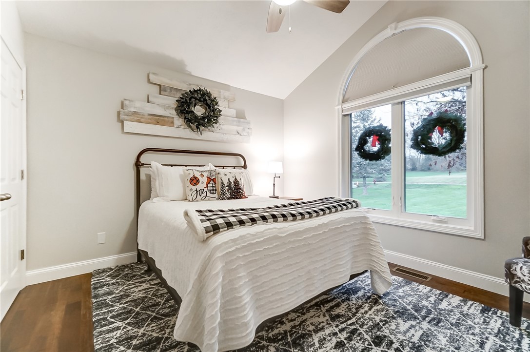 203 Meadowview Court