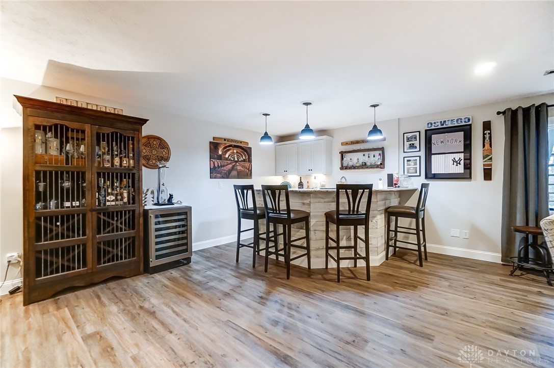 203 Meadowview Court