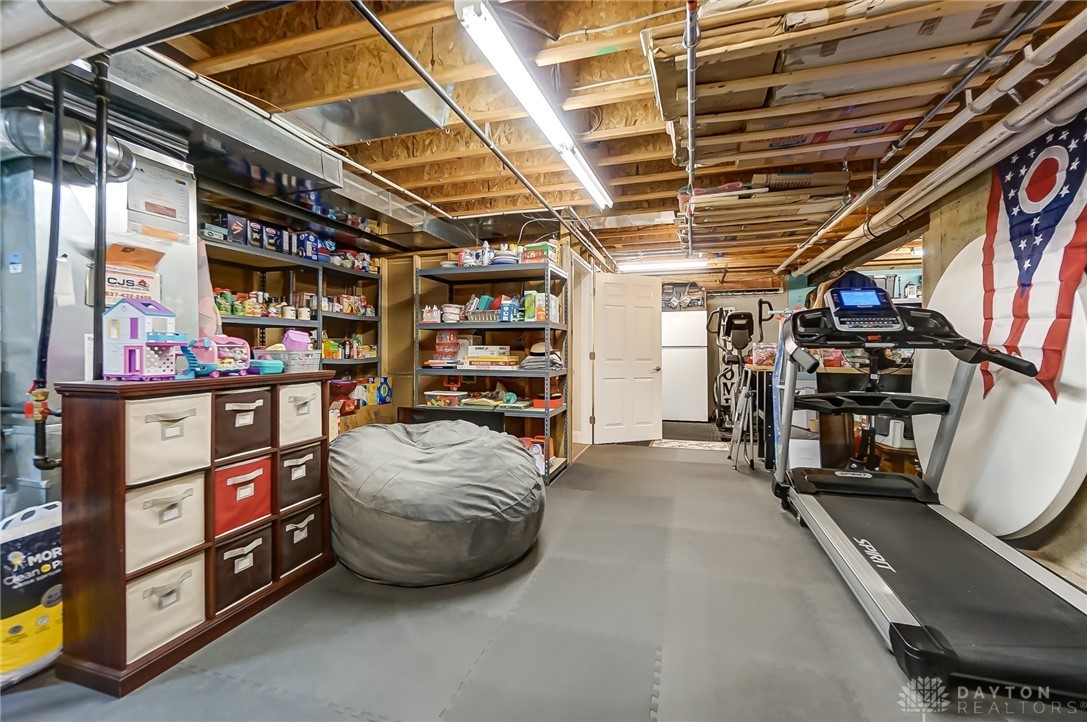 203 Meadowview Court