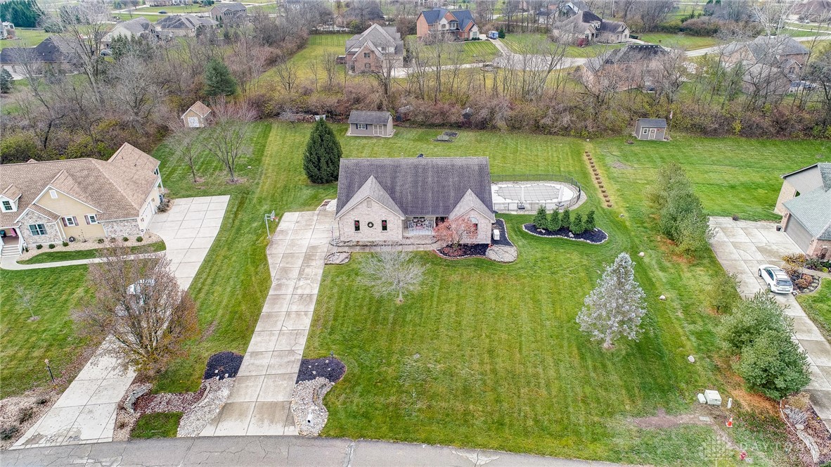 203 Meadowview Court