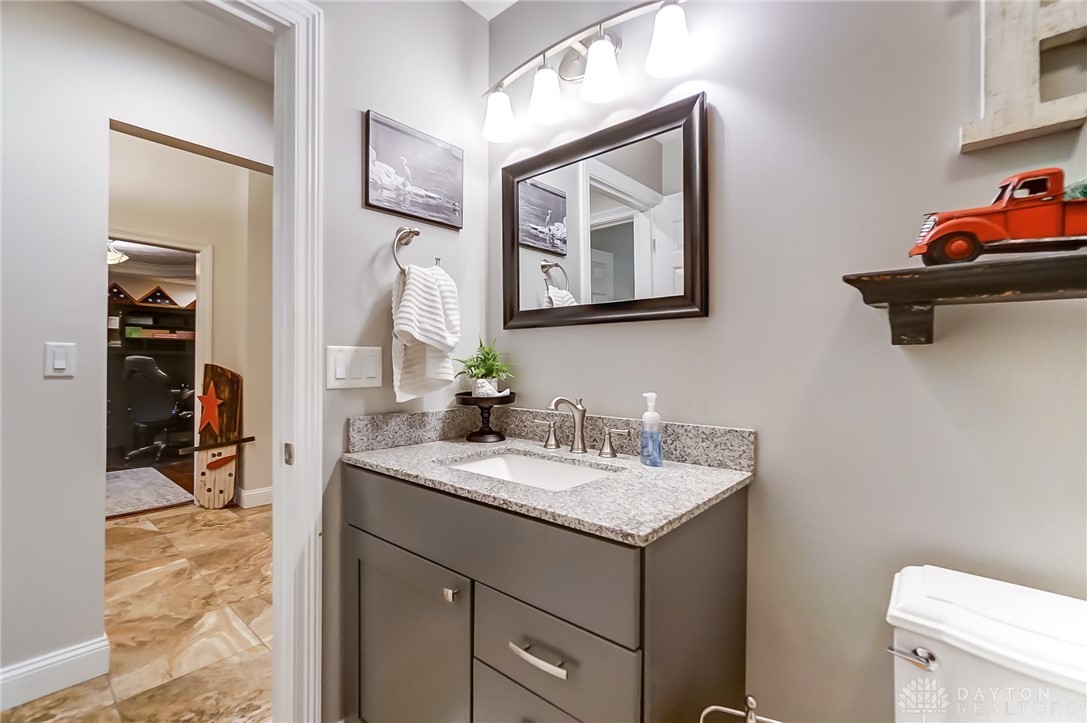 203 Meadowview Court