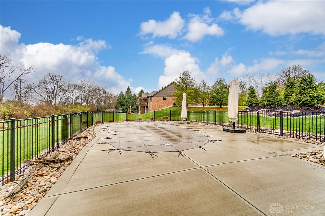 203 Meadowview Court