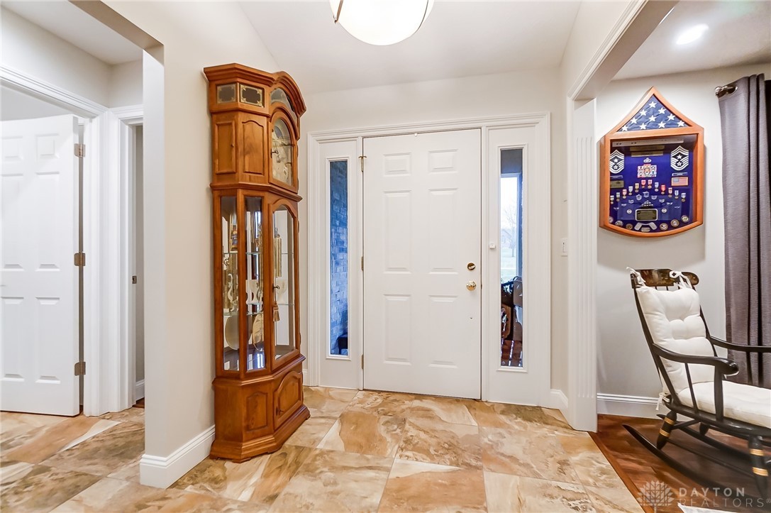 203 Meadowview Court