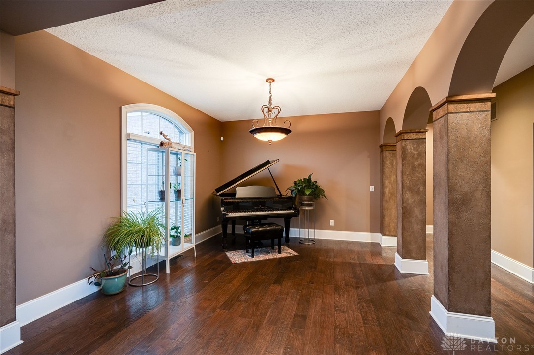 9304 Paragon Mills Lane