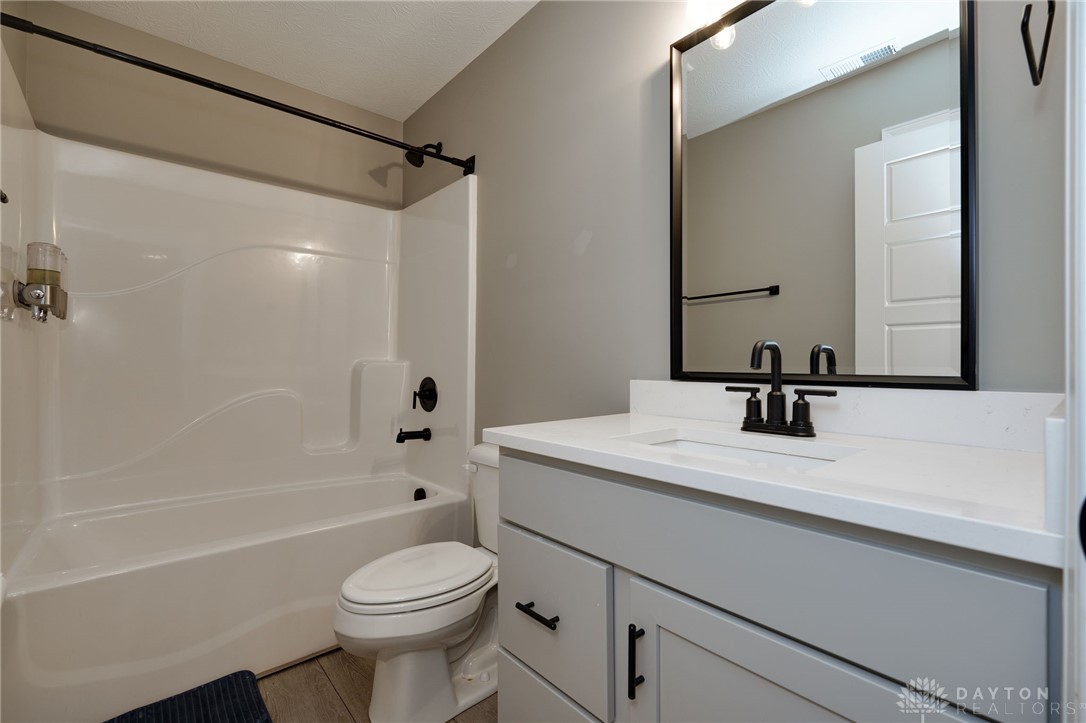 1353 Chrisman Landing