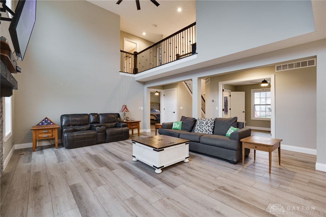 1353 Chrisman Landing