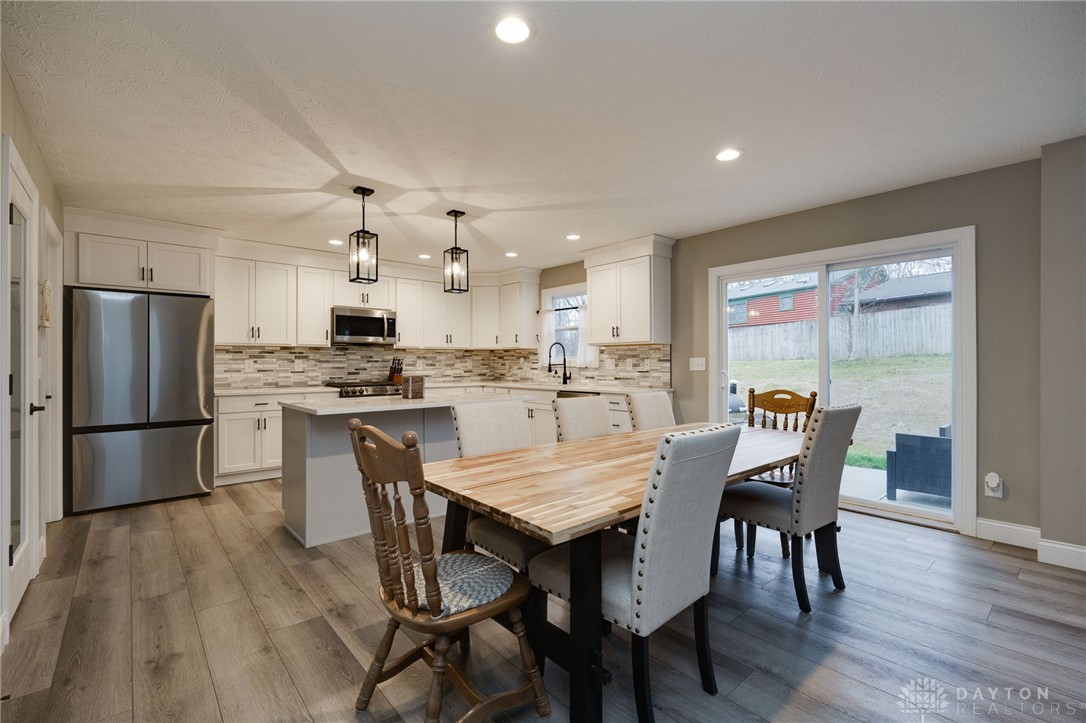 1353 Chrisman Landing