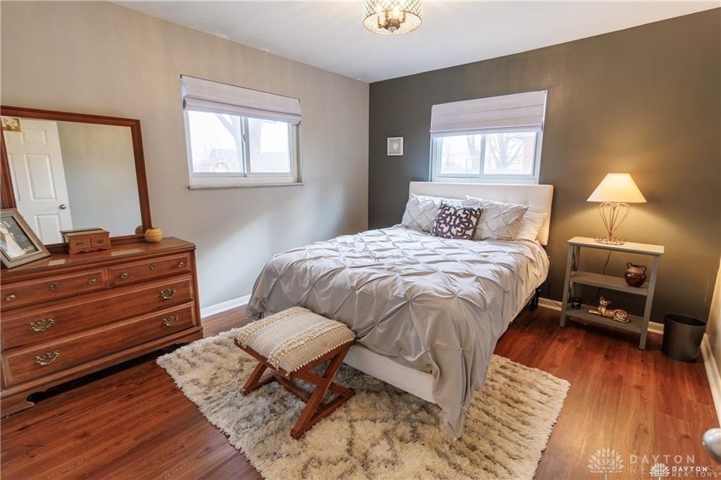 1806 E Lytle-Five Points Road