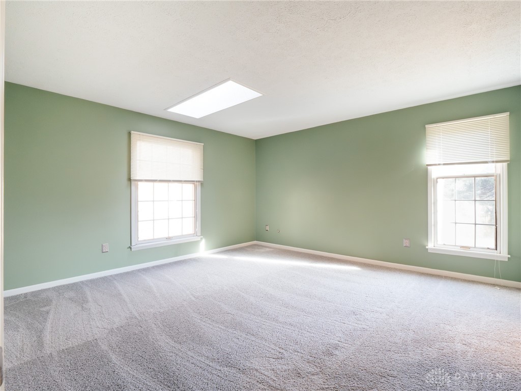 1987 W Alex Bell Road 7