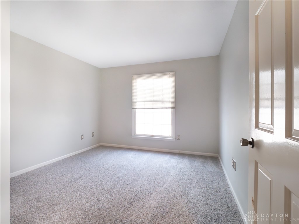 1987 W Alex Bell Road 7