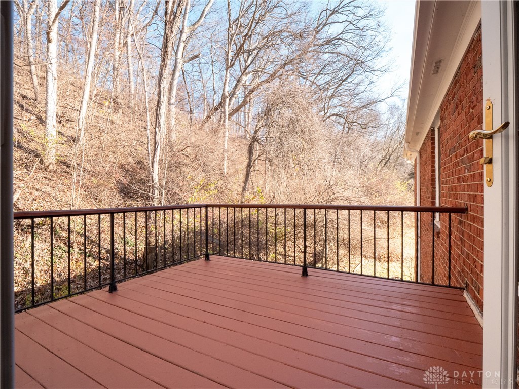 1987 W Alex Bell Road 7