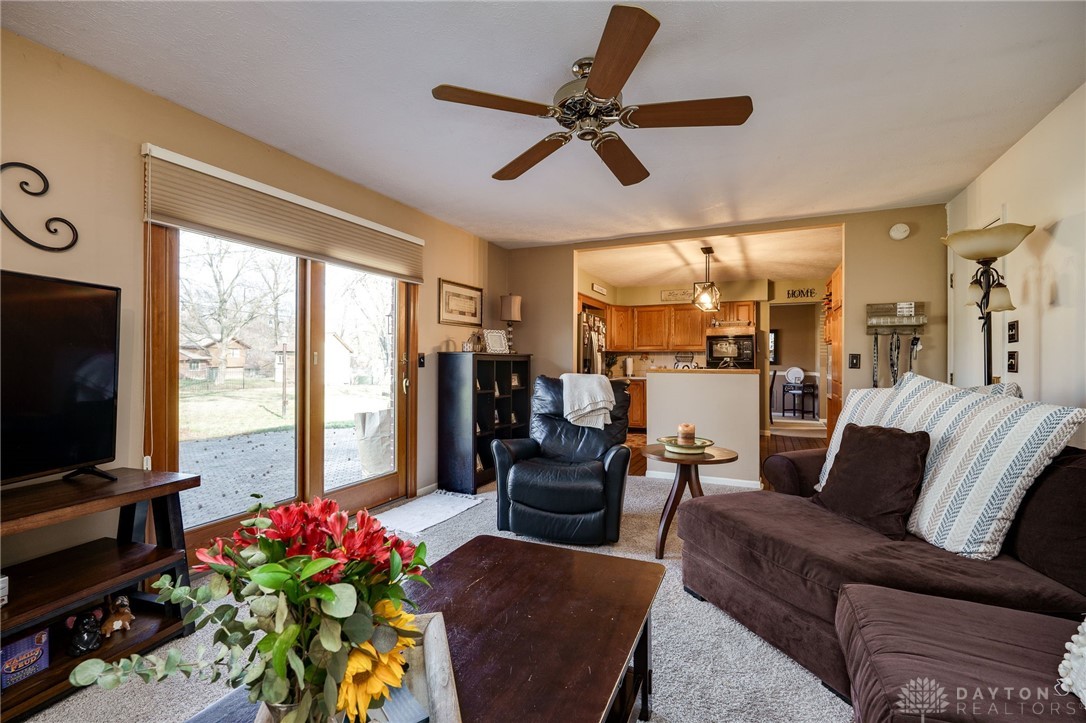 8865 Wells Spring Point