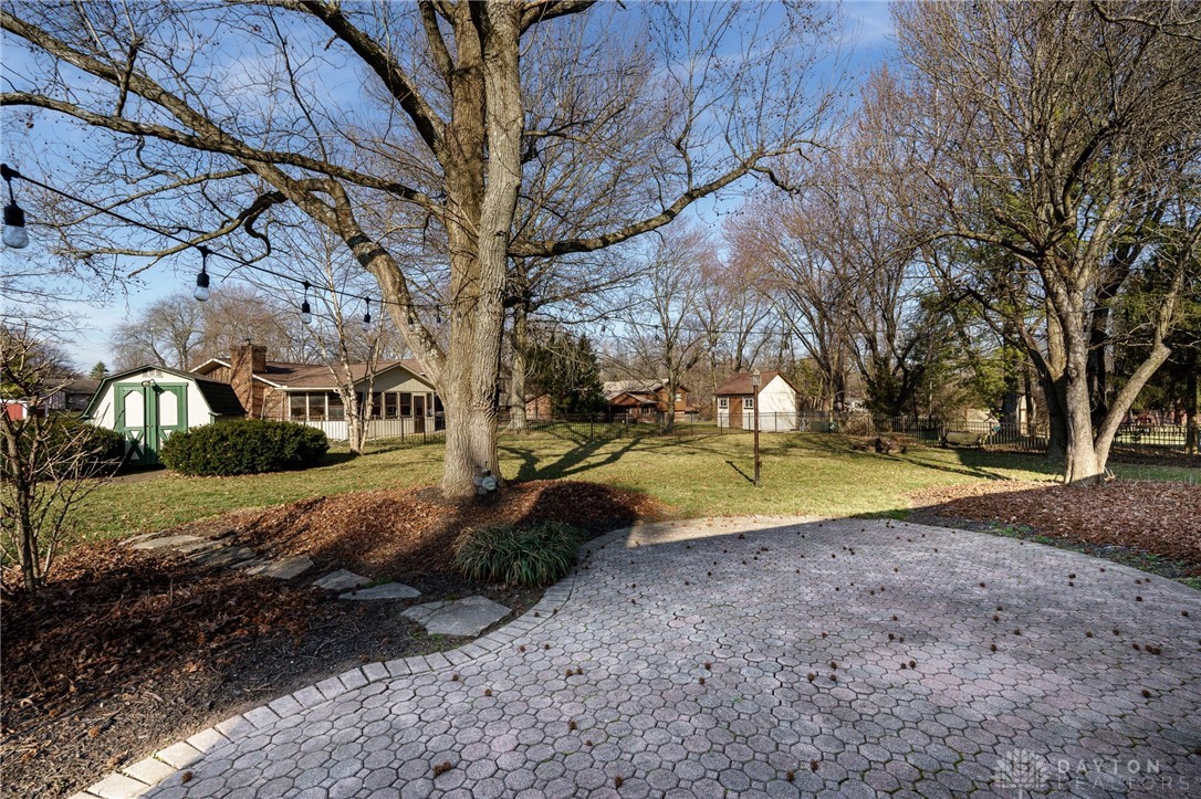 8865 Wells Spring Point