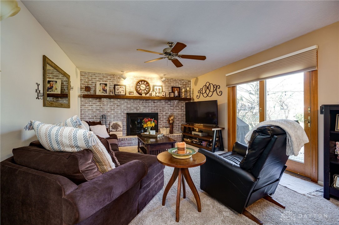 8865 Wells Spring Point