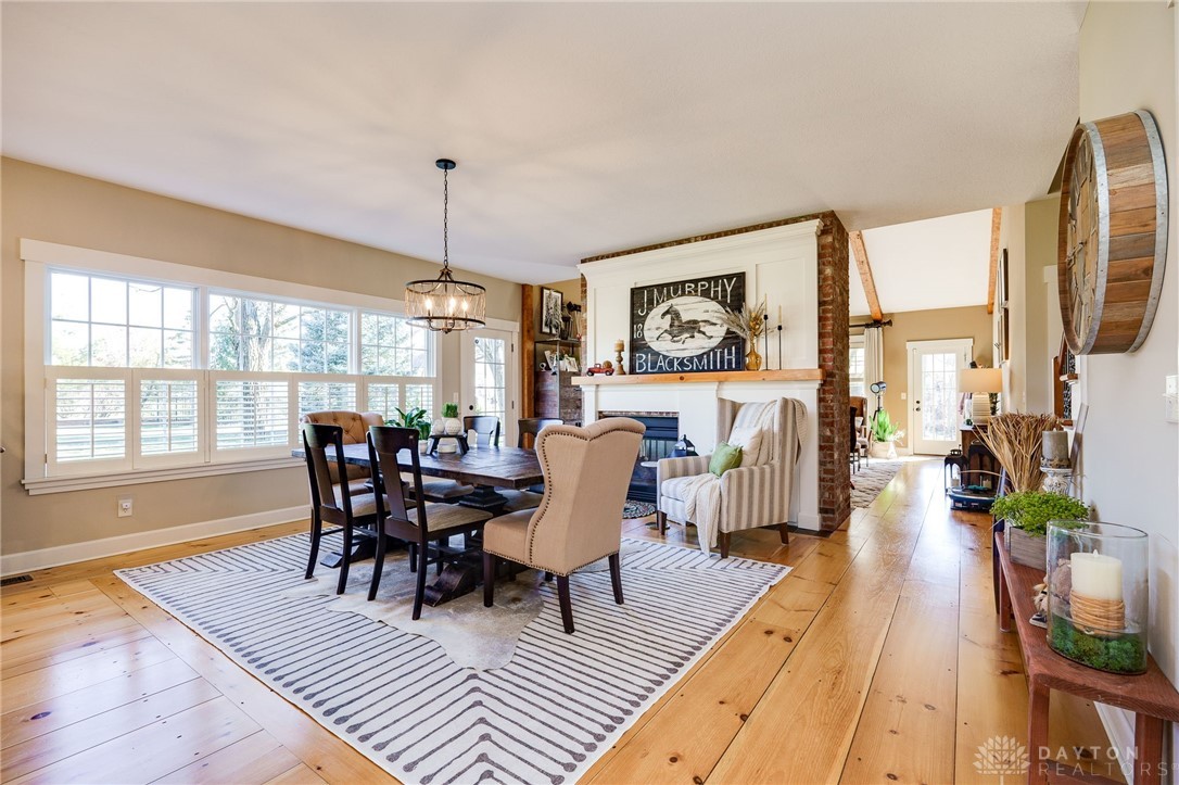 7992 Locust Grove Court