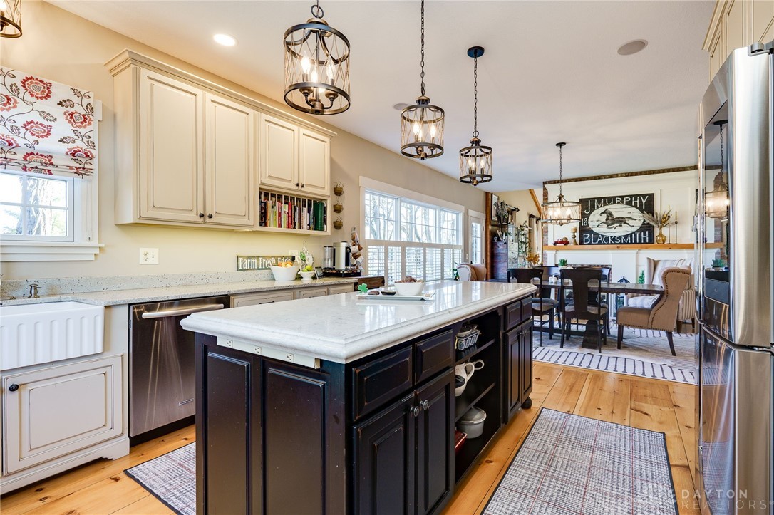 7992 Locust Grove Court