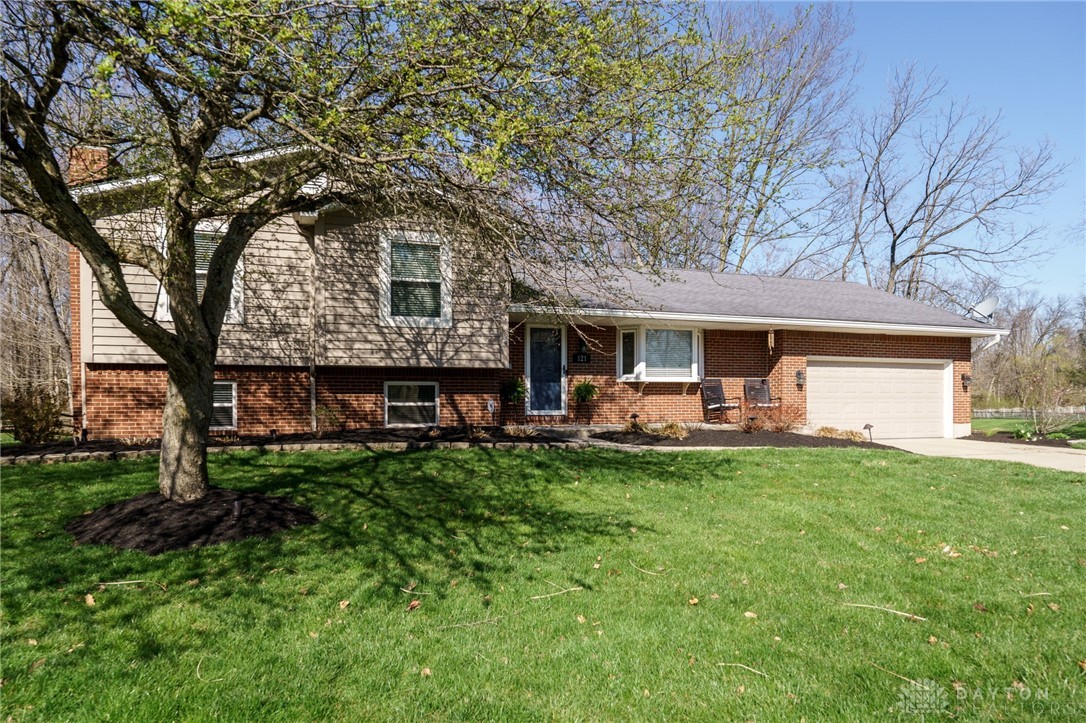 121 Deer Trail Drive