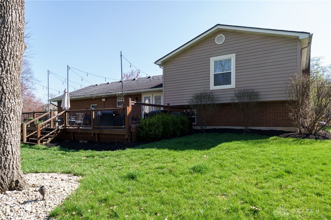 121 Deer Trail Drive