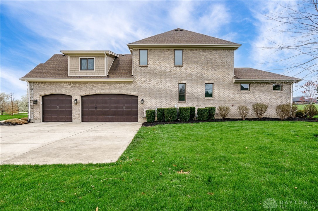 670 Grand Wood Court