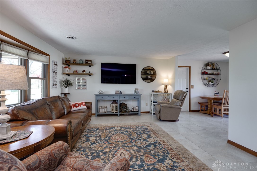 8467 Bunnell Hill Road