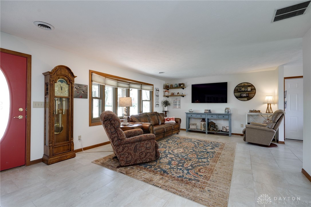 8467 Bunnell Hill Road