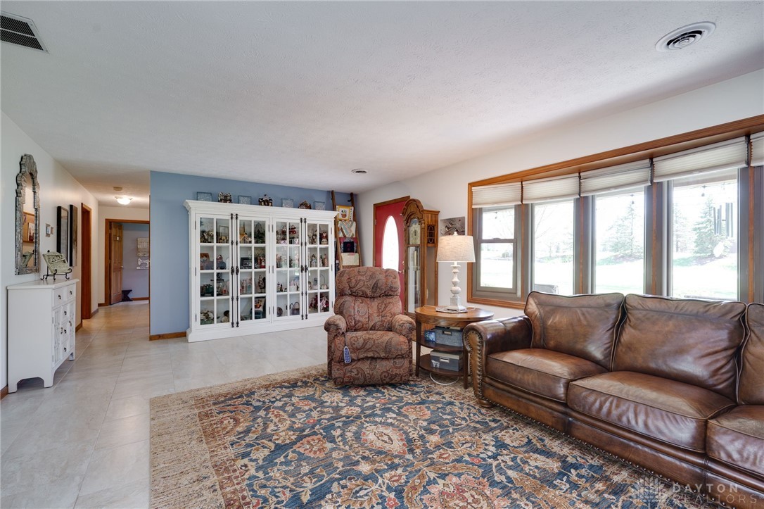 8467 Bunnell Hill Road