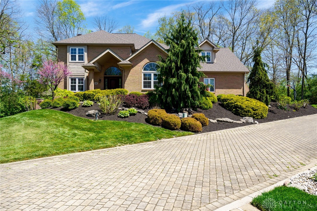 10 Meadow Brook Drive