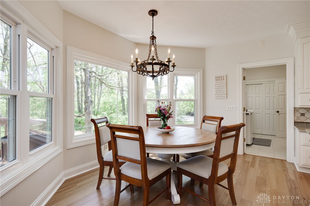 10 Meadow Brook Drive